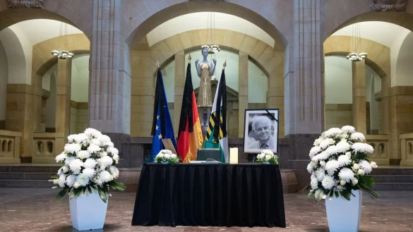Trauerstaatsakt - &copy; Foto: Sebastian Kahnert/dpa-Zentralbild/dpa