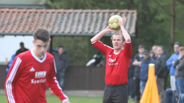 VfL-Spielertrainer Tim Steffen. - &copy; Sebastian Lucas(LZ)