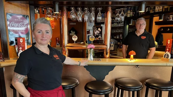 Barbara Henning und ihr Lebensgef&auml;hrte Ralph T&ouml;lker wollen sich mit einem Knall zum Jahresende aus dem Gesch&auml;ft verabschieden. - &copy; Seda Hagemann