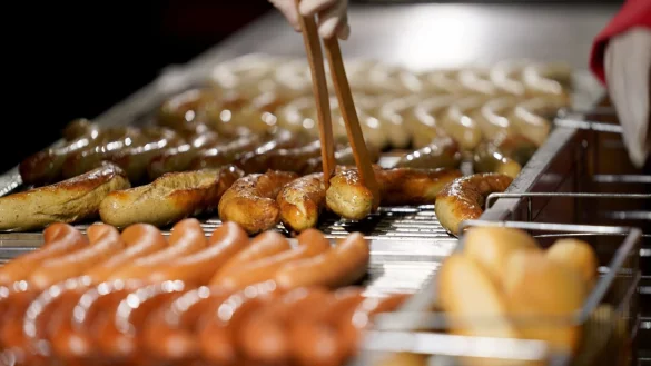 Bratwurst - &copy; Foto: Marcus Brandt/dpa
