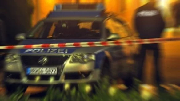 - &copy; SYMBOLFOTO: DPA