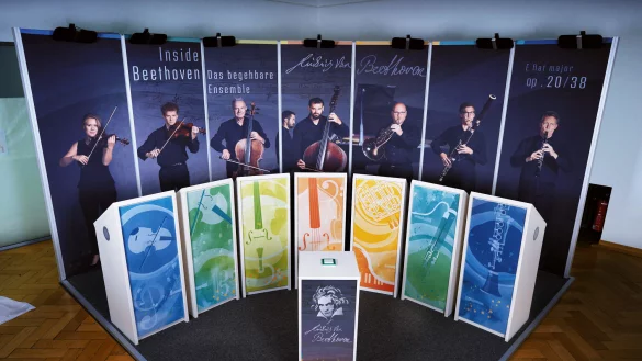 Inside Beethoven. - &copy; Simon Waloschek