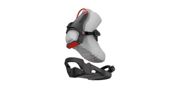 Neuartige Snowboardbindung - &copy; Foto: Clew/dpa-tmn
