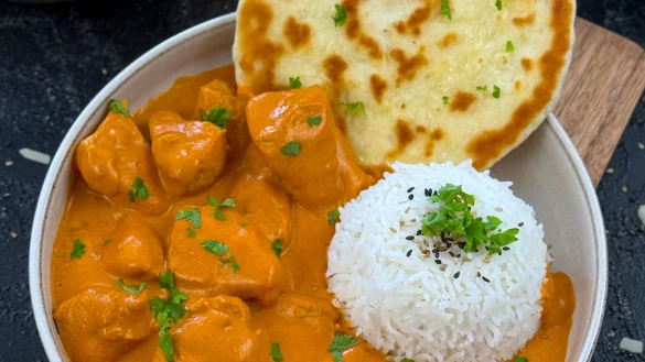 Indisches Butter-Chicken gehört zu Nadine Molls absoluten Lieblingsrezepten. - © Foodwerk