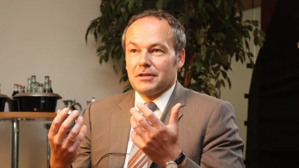 Verteidigt den Medizin-Campus: Ralf Niermann (SPD), Landrat im Kreis Minden-Lübbecke. - © Kienscherf
