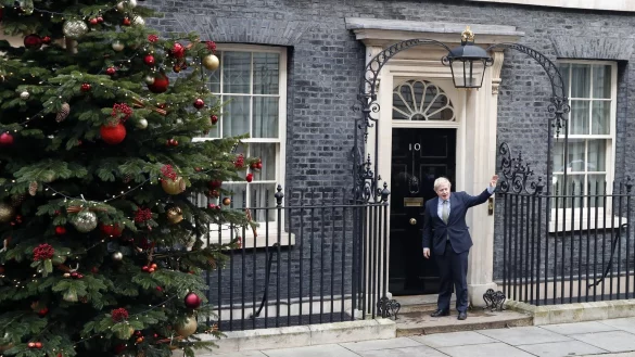 Premierminister Johnson - &copy; Foto: Thanassis Stavrakis/AP/dpa