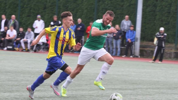 Miguel Soylu von der SG Hiddesen-H'dorf (links). - &copy; Sebastian Lucas