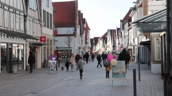 Nicht nur in der Lemgoer Mittelstra&szlig;e ist Bewegung, auch in die Kramerstra&szlig;e zieht ein neues Gesch&auml;ft ein.&nbsp; - &copy; Carolin Brokmann-F&ouml;rster