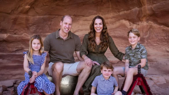Weihnachtskarte von Prinz William und seine Familie - © Foto: Kensington Palace/PA Media/dpa