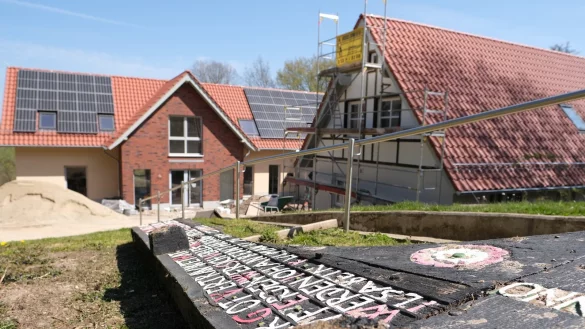 Die Bauarbeiten am Tierheim sind auf der Zielgraden. Die alten Geb&auml;ude mussten weg und sind neuen, zeitgem&auml;&szlig;en gewichen. Die Bauphase hat Vierbeinern und Mitarbeitern viel abverlangt. - &copy; Sven Koch