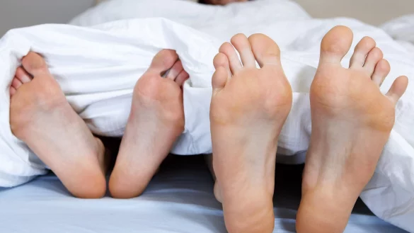 Paar im Bett - &copy; Foto: dpa