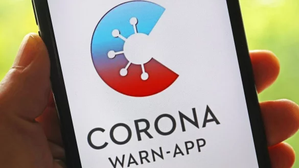 Corona-Warn-App - &copy; Foto: Oliver Berg/dpa