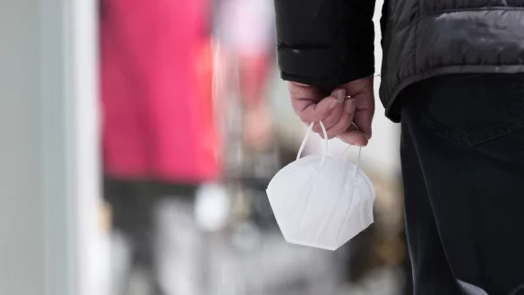 Maskenpflicht - &copy; Foto: Sebastian Kahnert/dpa