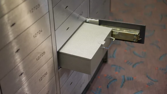 Bankschlie&szlig;fach - &copy; Foto: Daniel Reinhardt/Symbolbild