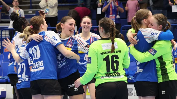 Ona Vegue ist bei der HSG Blomberg-Lippe mittendrin. - © Paul Cohen