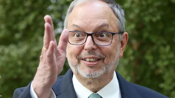 - &copy; Wolfgang Kumm/dpa