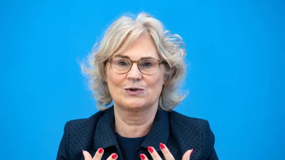 Christine Lambrecht - &copy; Foto: Bernd von Jutrczenka/dpa