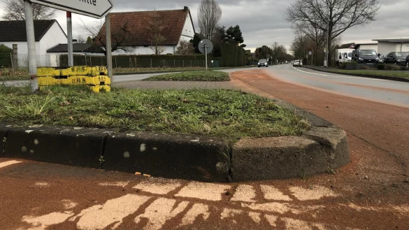 &Ouml;lspur in Bad Salzuflen. - &copy; Sven Kienscherf