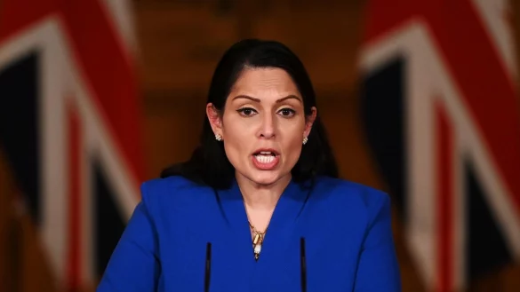 Gro&szlig;britanniens Innenministerin Priti Patel - &copy; Foto: Leon Neal/Getty Pool/AP/dpa
