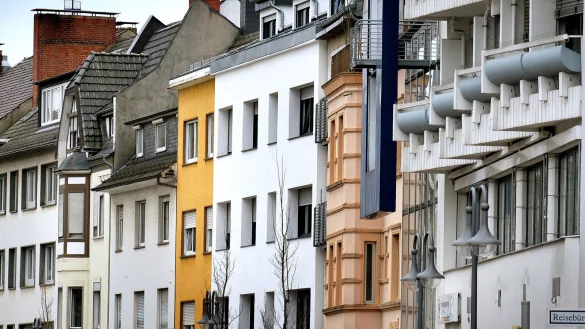 Die Mieten für Wohnungen sollen in NRW weniger stark steigen. - © Andreas Frücht