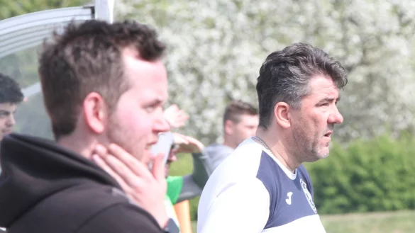 Der Chef und sein Stellvertreter: Miron Tadic (rechts) fehlt am Sonntag, Jan Rüter übernimmt. - © Sebastian Lucas