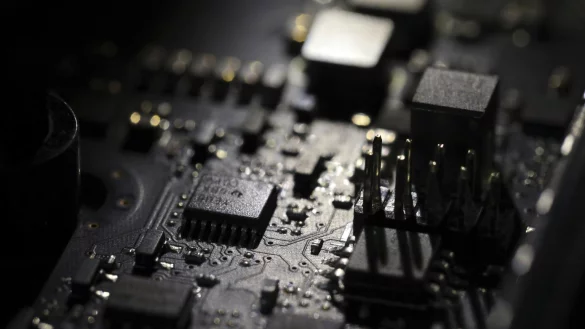 PC-Absatz - &copy; Foto: Jenny Kane/AP/dpa