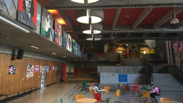 Die Lemgoer Realschule platzt aus allen N&auml;hten - immer mehr Jungen und M&auml;dchen wollen hier zur Schule gehen. - &copy; Till Brand