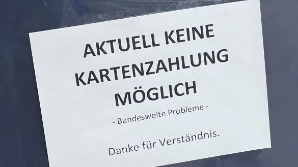 - &copy; Christoph Dernbach/dpa