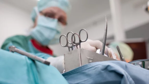 - &copy; Symbolfoto: DPA