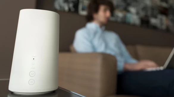 So geht Breitband auf dem Land - &copy; Foto: Alexander Heinl/dpa-tmn