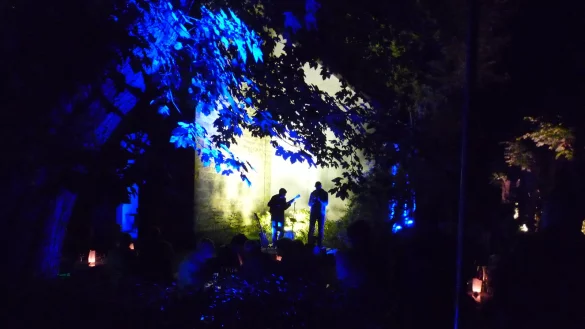 Musik im Mondschein: Die Sommerkonzerte laufen zurzeit in Bergkirchen. - © Privat