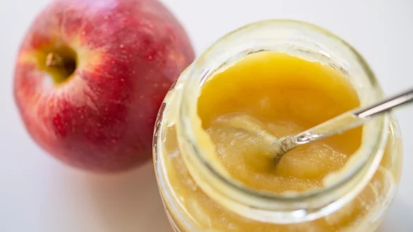 Apfelmus Stiftung Warentest - &copy; Foto: Catherine Waibel/dpa-tmn