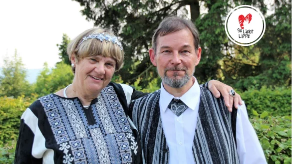 Gl&uuml;cklich seit 25 Jahren: Christa Behmenburg und G&uuml;nter Grundmann bei ihrer Silberhochzeit. - &copy; Privat