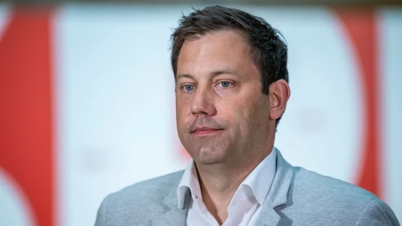 - &copy; Christophe Gateau/dpa