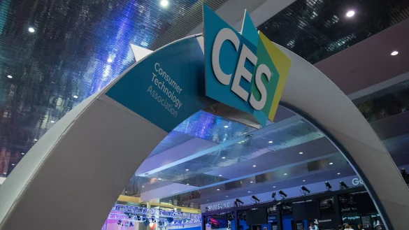 Messehalle auf der CES - &copy; Foto: Andrea Warnecke/dpa-tmn