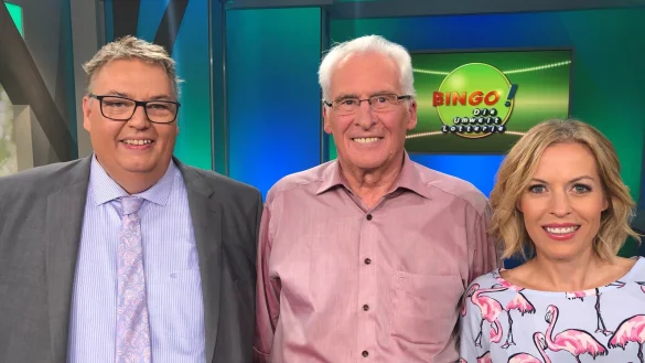 Live im Studio: Willi S&ouml;lter aus Sonneborn (Mitte) mit den Moderatoren Michael Th&uuml;rnau und Jule G&ouml;lsdorf. - &copy; B&uuml;ro Michael Th&uuml;rnau