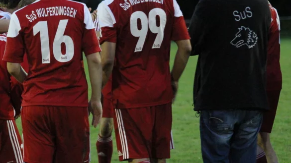 Die Fu&szlig;baller des SuS Wulferdingsen sind eine multikulturelle Mannschaft. Nach Auskunft des Vereinsvorsitzenden wollen die Spieler ihren Trainer behalten. - &copy; Patrick Schwemling