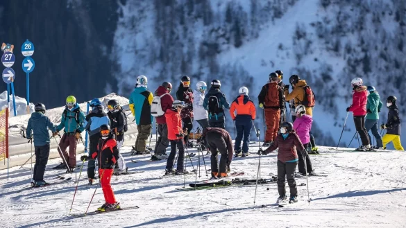 Skisaison in &Ouml;sterreich - &copy; Foto: Expa/Johann Groder/APA/dpa