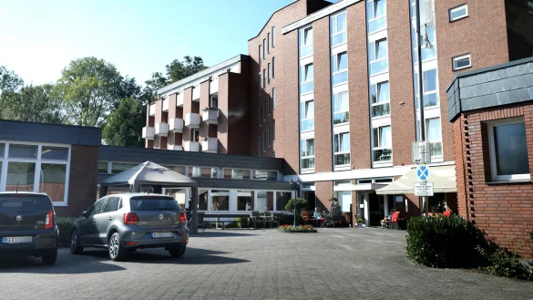 Altenzentrum Leithenhof: Zwei Angeh&ouml;rige und eine Pflegekraft erheben Vorw&uuml;rfe gegen&uuml;ber der Einrichtungsleitung des Leithenhofs. Pflegekr&auml;fte seien &uuml;berarbeitet, die Bewohner k&auml;men zu kurz. - &copy; Sarah Jonek