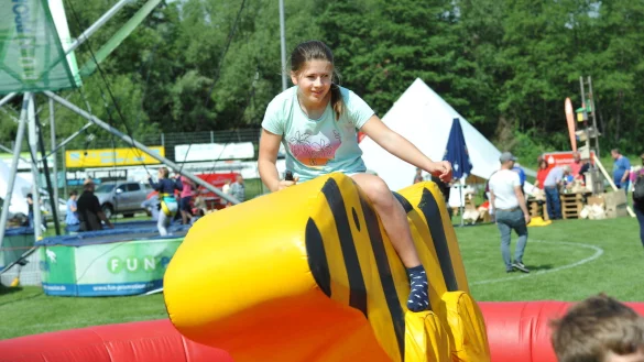 Spa&szlig; garantiert: Auch beim Pfingstsportfest hatte der FC einiges zu bieten. - &copy; Archivfoto: Nicole Ellerbrake