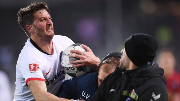 Eintracht-Kapit&auml;n - &copy; Foto: Patrick Seeger/dpa