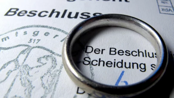 Weniger Eheringe werden in Deutschland abgelegt. &nbsp; - &copy; DPA