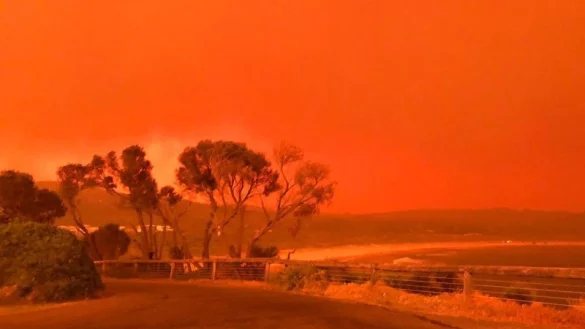 Die Umgebung rund um den Mindener ist feuerrot eingef&auml;rbt gewesen. - &copy; Allegro Sprute