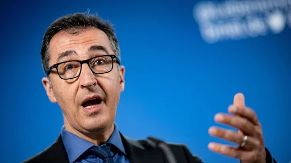 Cem &Ouml;zdemir - &copy; Foto: Fabian Sommer/dpa