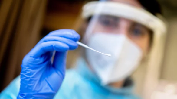 Nicht nur zuverl&auml;ssige Produkte sind wichtig f&uuml;r das richtige Testergebnis, auch die korrekte Handhabung. - &copy; Hauke-Christian Dittrich/dpa