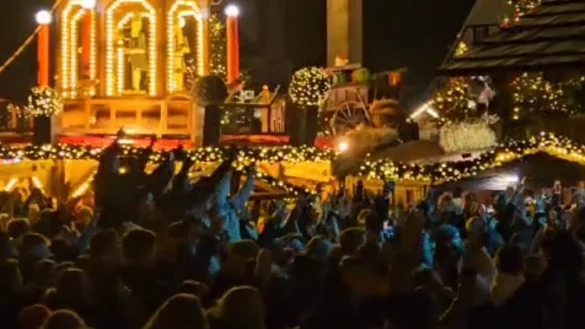 Partystimmung pur auf dem Bad Salzufler Weihnachtstraum. - © Frank Stork