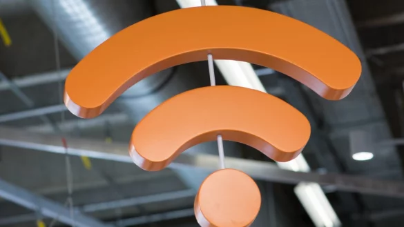 WLAN-Namen k&ouml;nnen f&uuml;r St&ouml;rungen sorgen - &copy; Foto: Andrea Warnecke/dpa-tmn