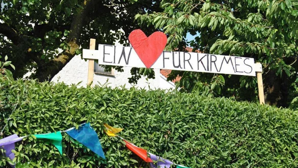 Kirmes Wüsten: Höhepunkt ist wieder der große Festumzug am Sonntag. - © Jan Christian Pinsch