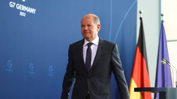 - &copy; Lisi Niesner/Reuters/Pool/dpa