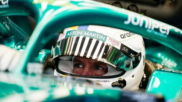 - &copy; James Gasperotti/ZUMA Press Wire/dpa